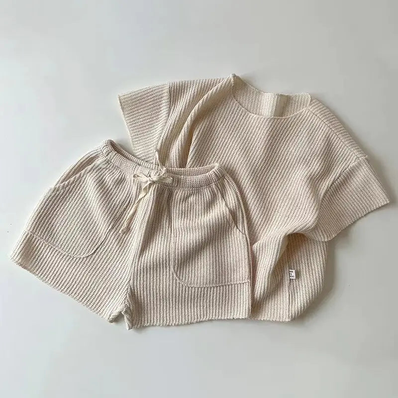 Kids' Neutral Tones Outfit - WildRoot Explorers